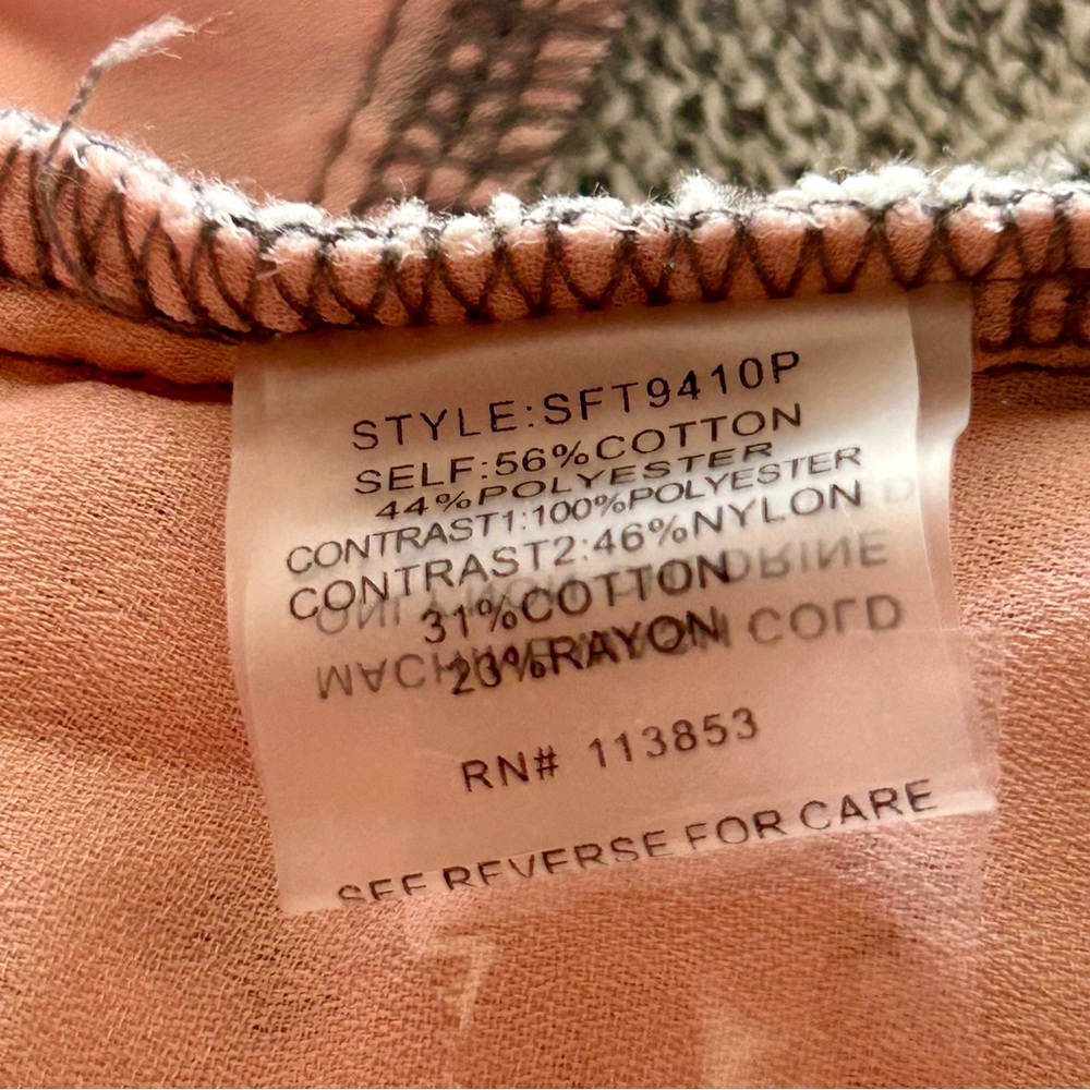 Market & Spruce Ladies Top - Size 1X - Picture 5 of 6